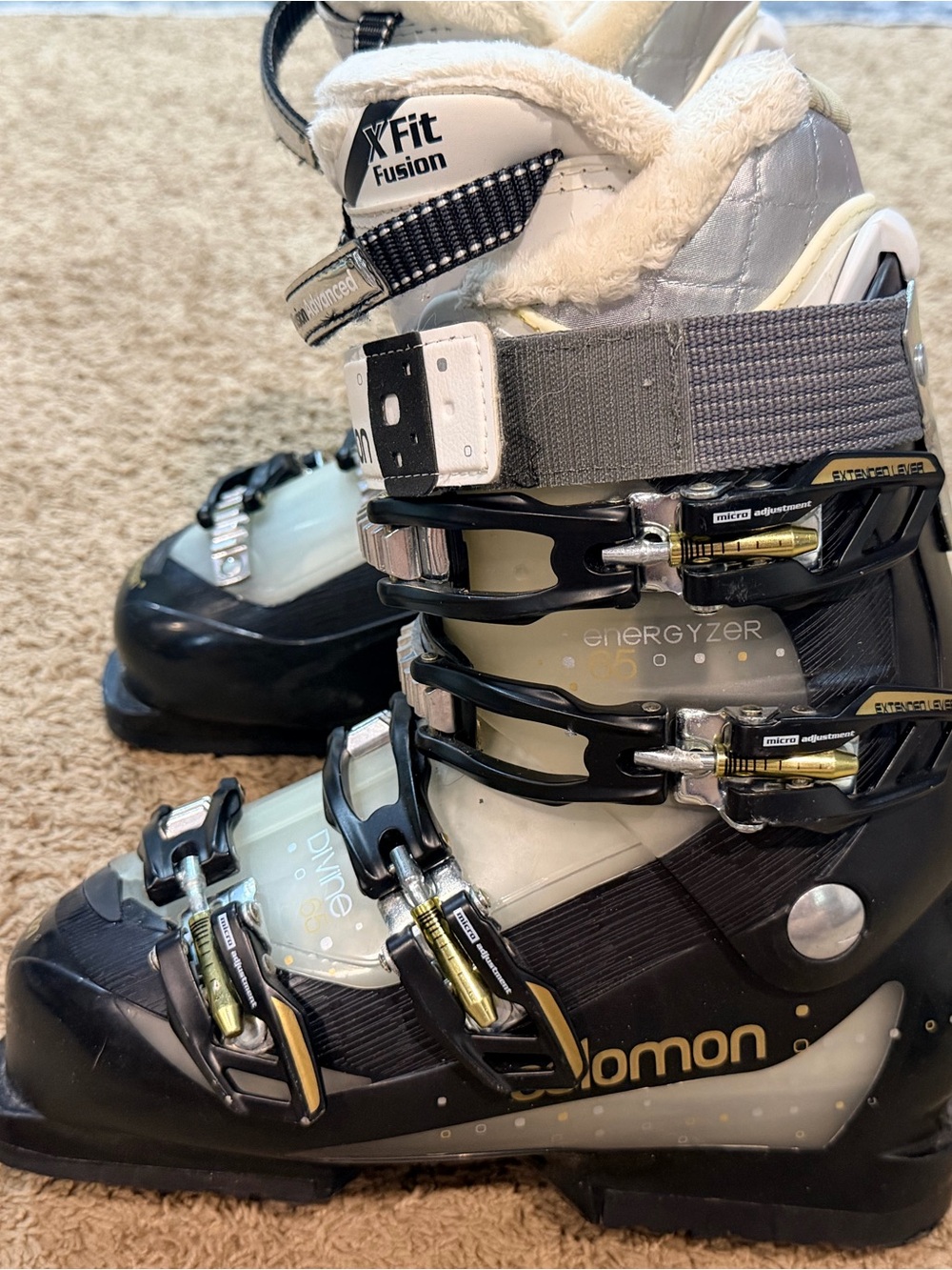 Salomon Divine 65 Energyzer Womens Ski Boots Black Grey XFit Fusion 24 Size 7